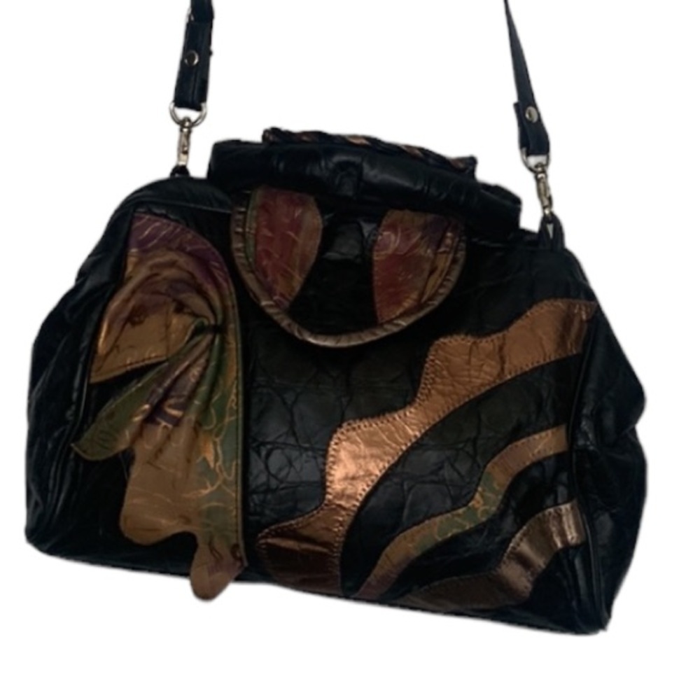 Genuine leather by royal USA cross body vantage bag